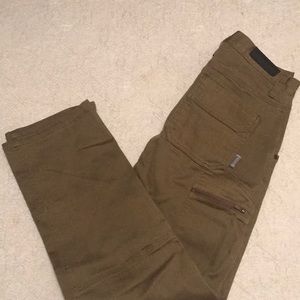 Mountain Hardwear pants